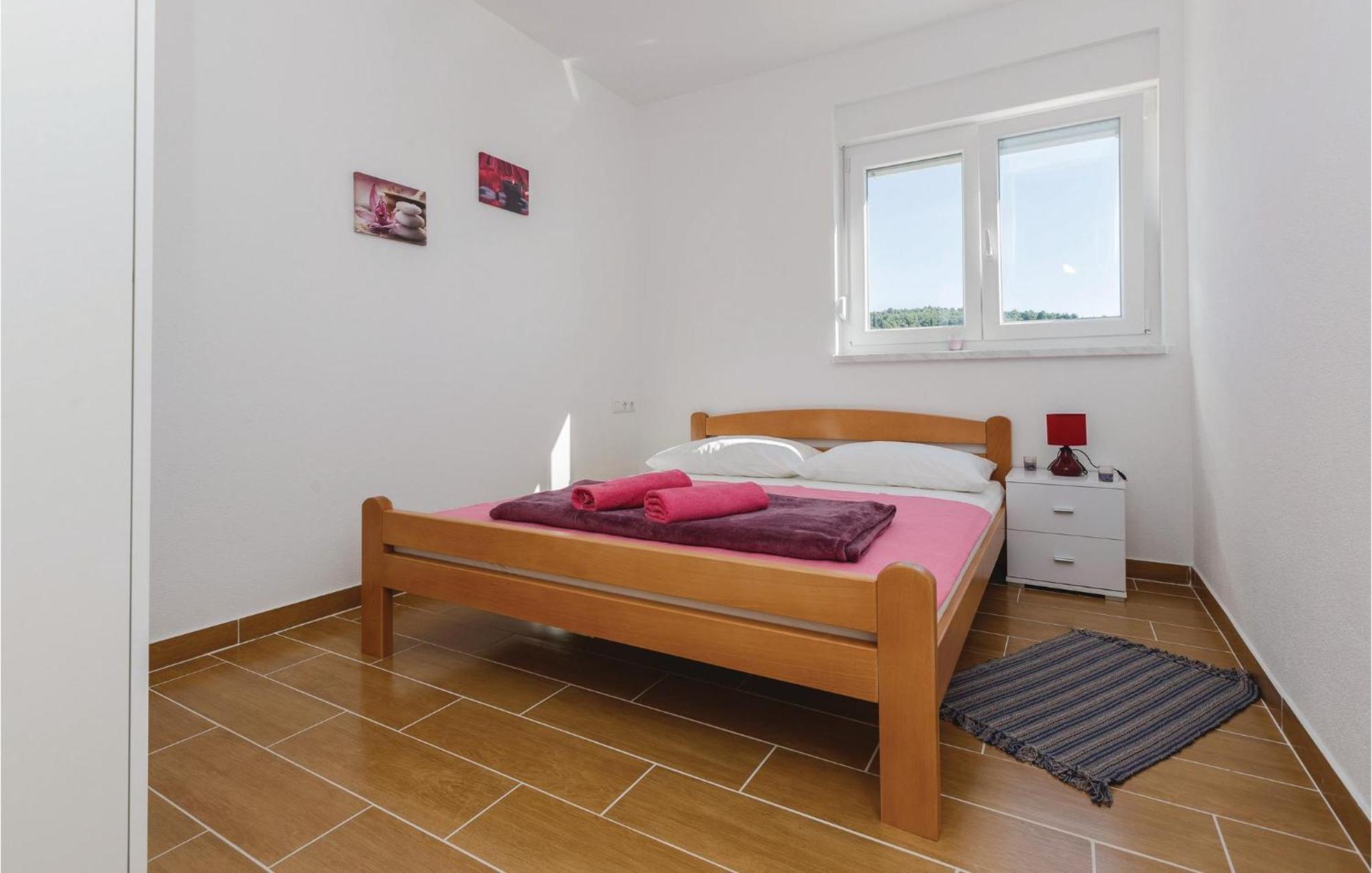 Amazing Apartment In Saldun With Wifi Trogir Exterior foto